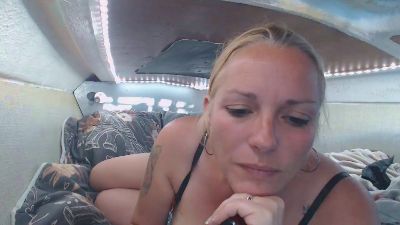 Doucelouve9 webcam cam4 model stream image