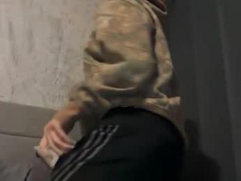 blue_eyed_beau webcam model stream image