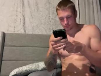 blue_eyed_beau webcam chaturbate model stream image