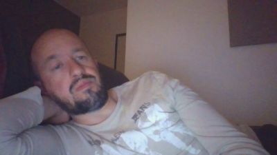 recsteven webcam model stream image