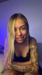 valencampx webcam cam4 model stream image