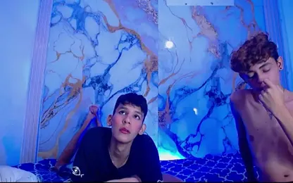 Desire_Boys1 webcam model stream image