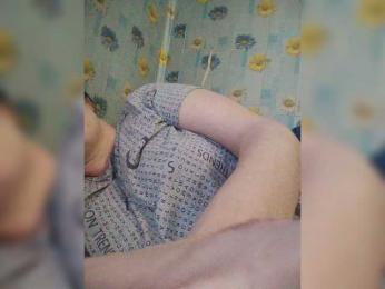 Xo4y-SeXa webcam bongacams model stream image