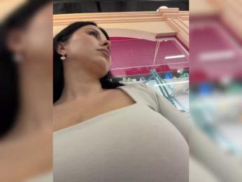 Happy_Doll webcam bongacams model stream image