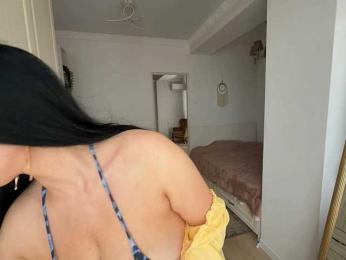 Happy_Doll webcam model stream image