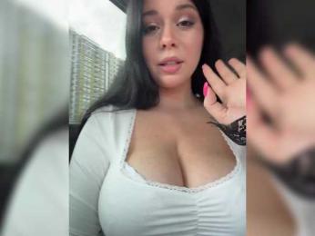 Happy_Doll webcam model stream image