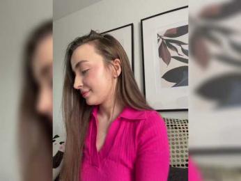 ChloeMeow webcam bongacams model stream image