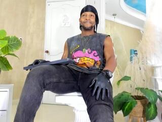 Riko Brown webcam flirt4free model stream image