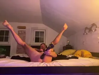 FFistPig69 webcam model stream image