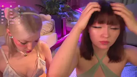 Wildneck webcam model stream image