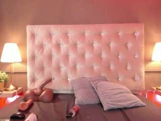 ariabrooke webcam model stream image