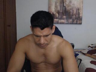 Manolo Vega webcam model stream image