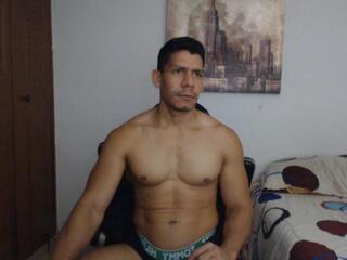 Manolo Vega webcam model stream image