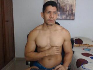 Manolo Vega webcam model stream image