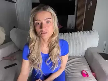 meggsworld webcam model stream image