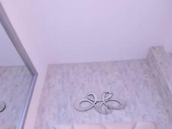 kyany_ webcam model stream image