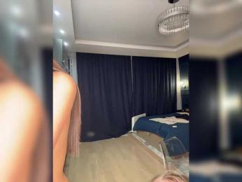 -Monic- webcam model stream image