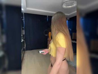 -Monic- webcam model stream image