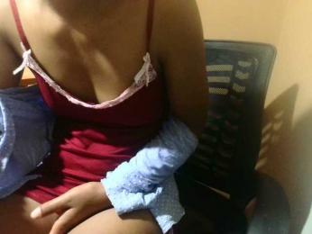 Nieliah webcam model stream image