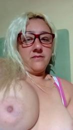 Manumelissa webcam model stream image