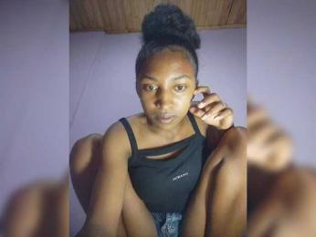 Annais19 webcam model stream image