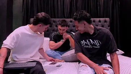 hell_twink webcam model stream image