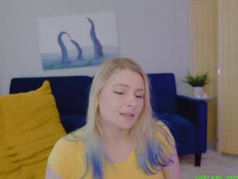 asiri_ocean webcam model stream image