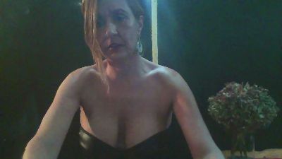 Traucka webcam model stream image