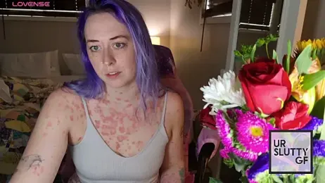 ursluttygf webcam model stream image
