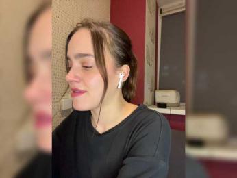 Kendrasil webcam model stream image