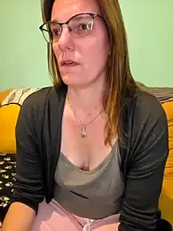 SpiceLea webcam model stream image