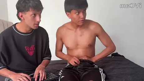 LYAN_DYLAN webcam model stream image