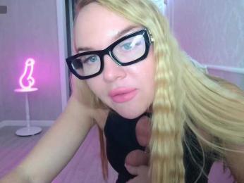 DOMINATRIX77 webcam model stream image