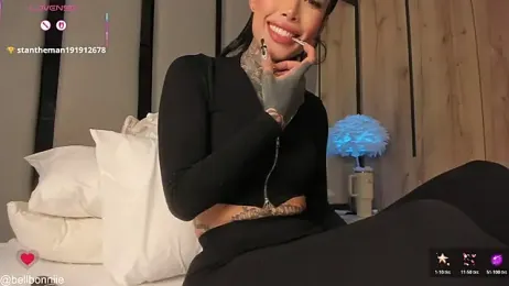 belllbonniie webcam model stream image