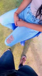 girl_pee webcam model stream image