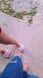 girl_pee webcam cam4 model stream image