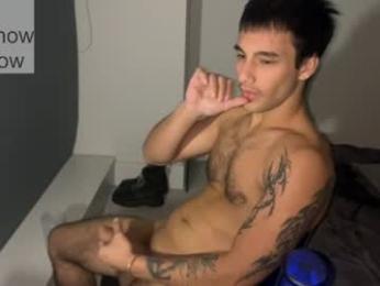 native_boy2 webcam model stream image
