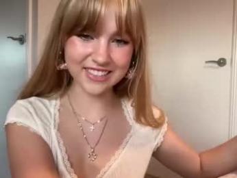 kittengirlxo webcam chaturbate model stream image