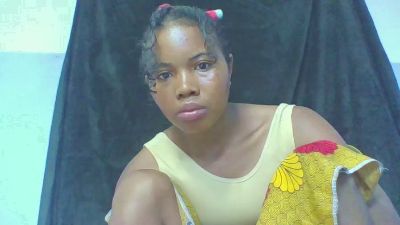 julie349 webcam model stream image