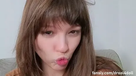 DemiDee webcam model stream image