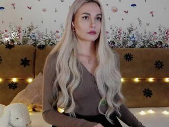 Kocmoc_Katerina webcam model stream image