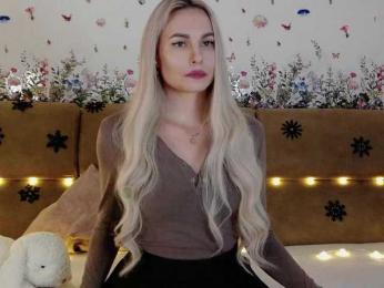 Kocmoc_Katerina webcam model stream image