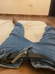 Cute-But-Naughty webcam model stream image