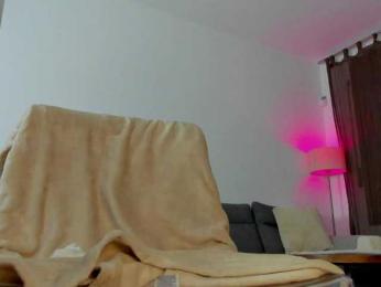 Fancy-t33n webcam model stream image