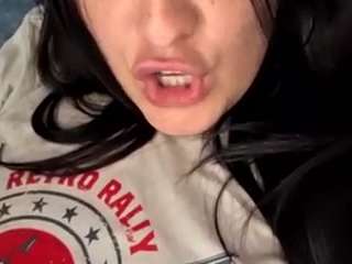 britneyquenn18 webcam camsoda model stream image