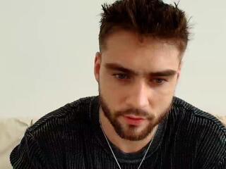 Roan Birkin webcam flirt4free model stream image