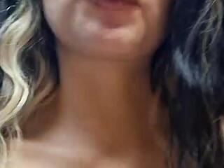 Aria Rosh webcam model stream image