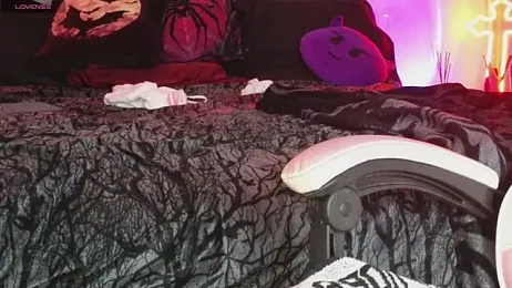 Devil_s_bride webcam model stream image