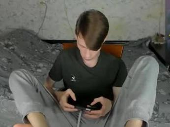 only_eric webcam model stream image