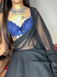 Suhu_love webcam stripchat model stream image